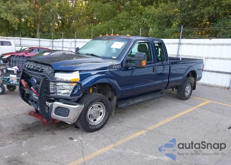 2015 Ford F250 Xl z USA, uszkodzony, nr VIN 1FT7X2B65FED14830